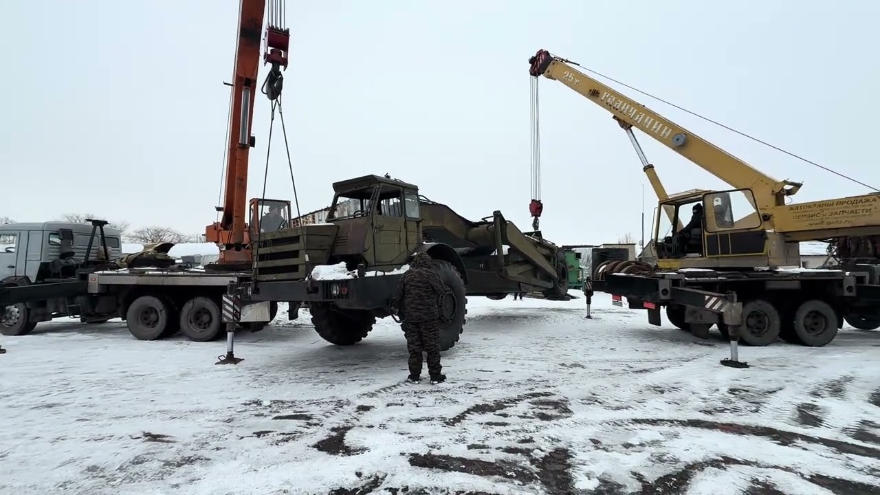 Разворот в воздухе Скрепера Моаз весом 20 тонн двумя кранами часть1 #разворот #крановщик #виртуозно