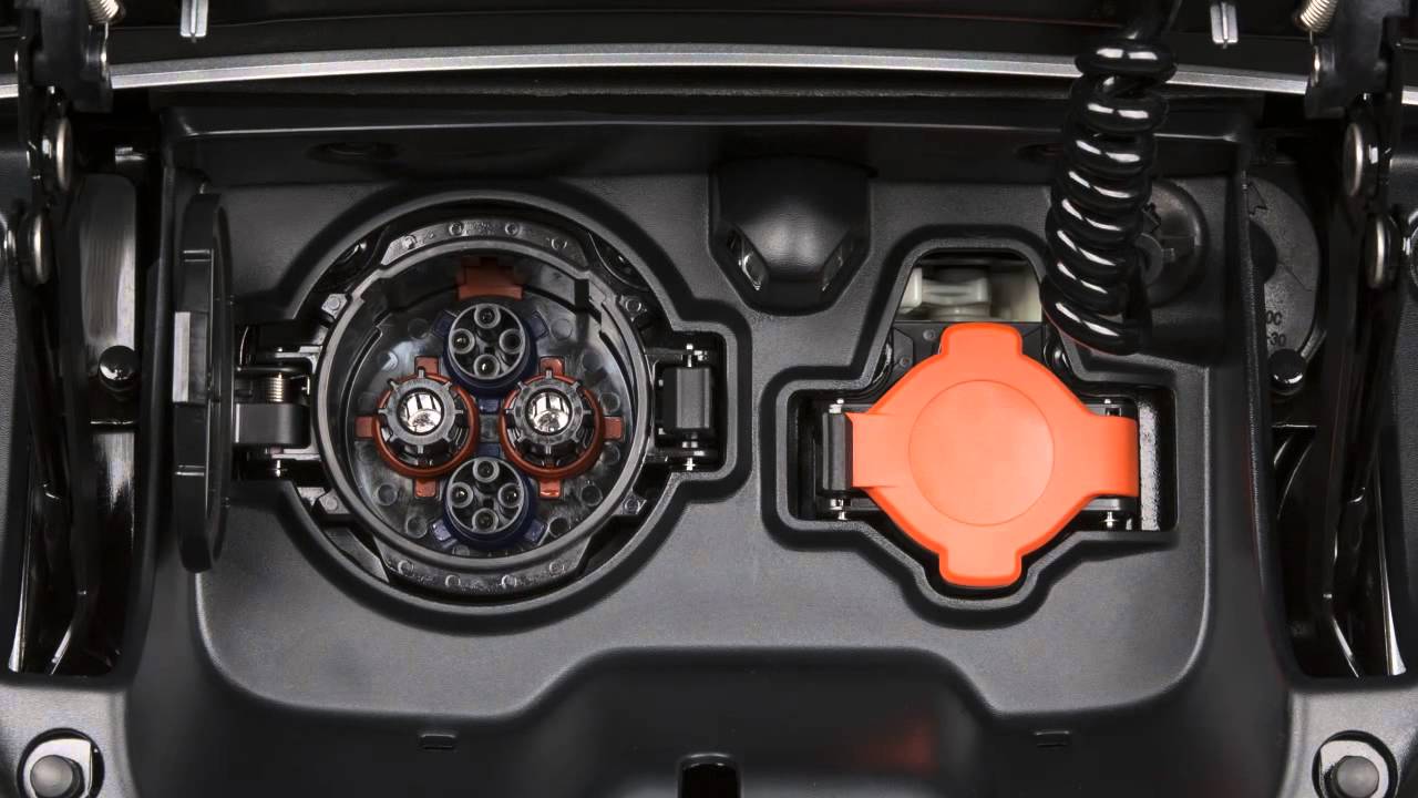 2014 Nissan LEAF -  Charging Functions