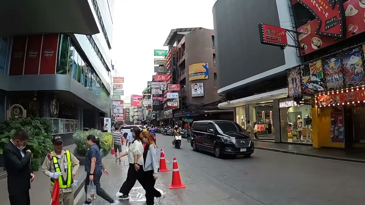 Thaniya Road, Bangkok on 4 February 2026