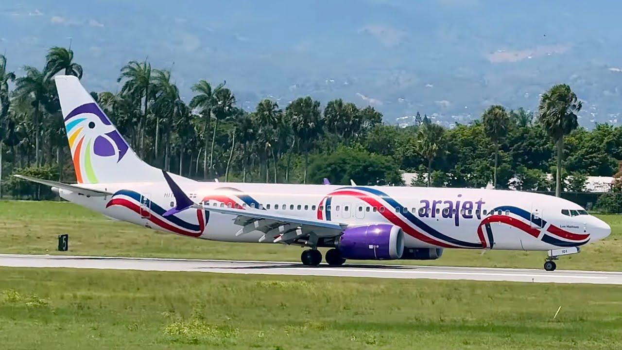 MUCHOS AVIONES VOLANDO EN EL AEROPUERTO INTERNACIONAL DEL CIBAO! | #aviation #airplane
