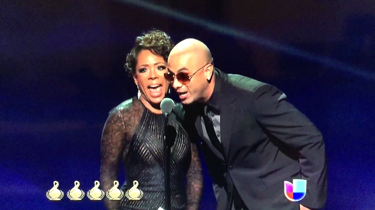 Premio Lo Nuestro 2015 - Album Pop del Año Enrique Iglesias