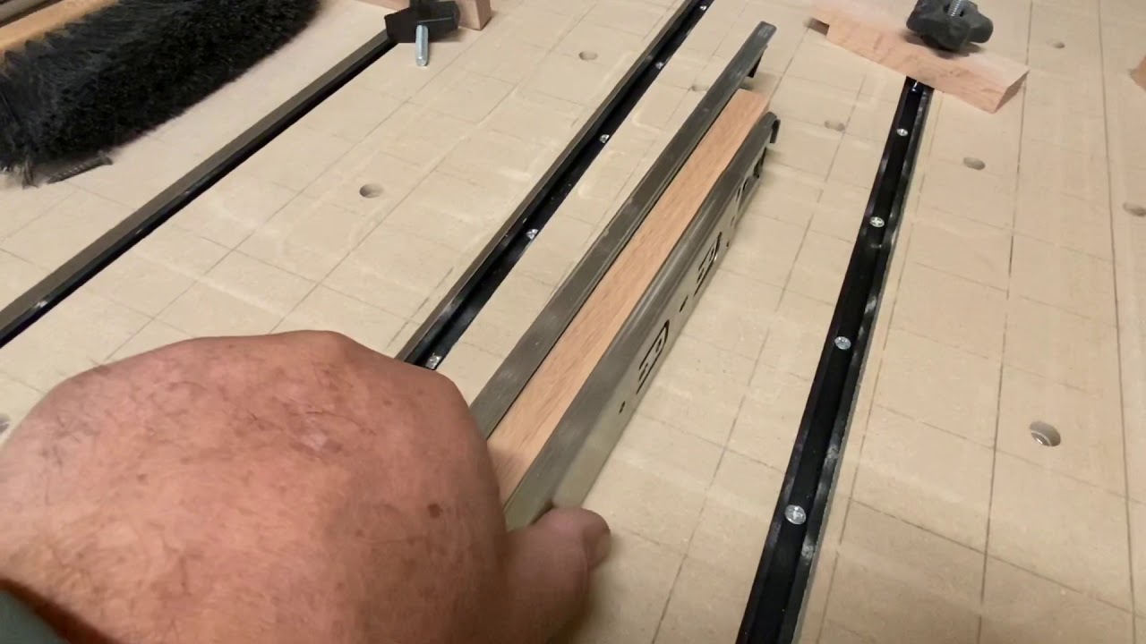Sliding Enclosure for Onefinity CNC Router - Part 1