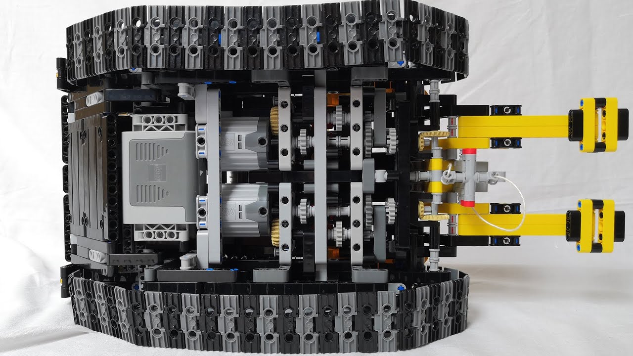 Lego Technic powerful TANK (4-speed gearbox and strong winch)