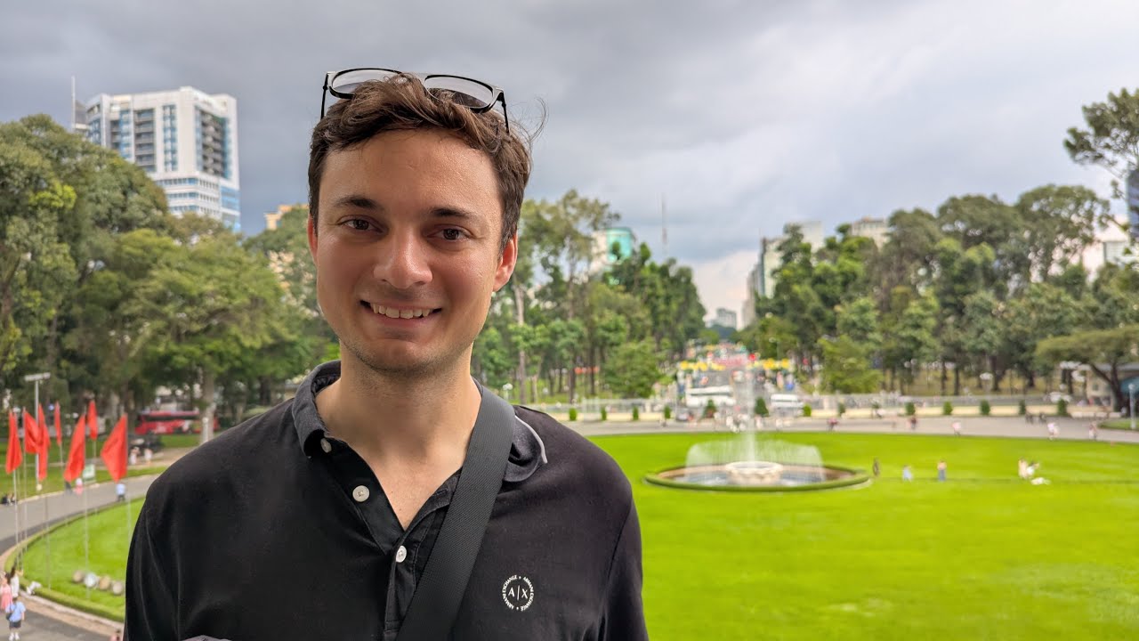 Exploring Saigon’s War Museum & Independence Palace | Rising Storm 2 Comparison 🇻🇳