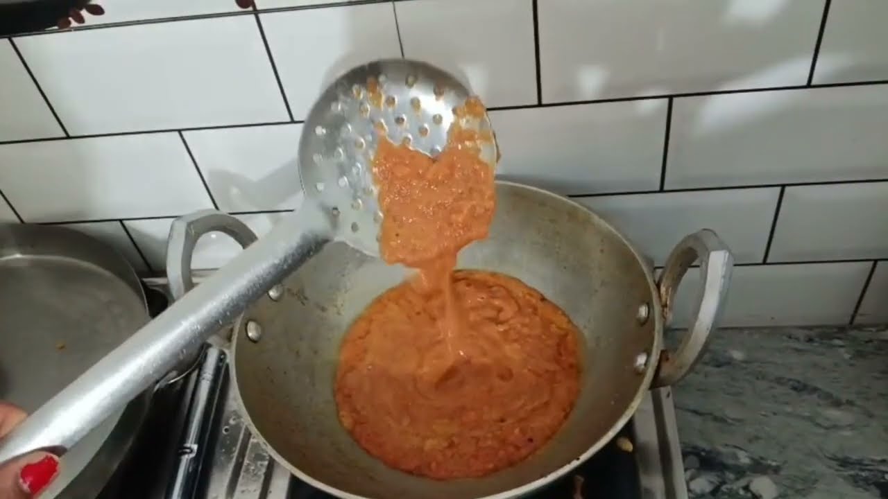 जब घर में ना हो कोई सब्जी तो बनाये ये स्वादिष्ट मसाला सब्जी | Nutri soyabean curry | High protein 