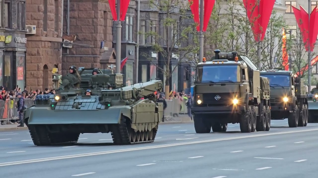 Репетиция Парада Победы 3 мая 2025 года. Проезд техники по Тверской. 4k
