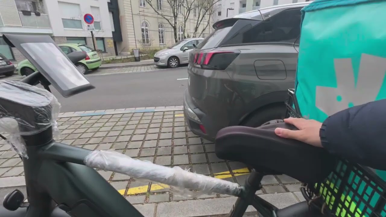 Isoco sida roobka.  Uber eats