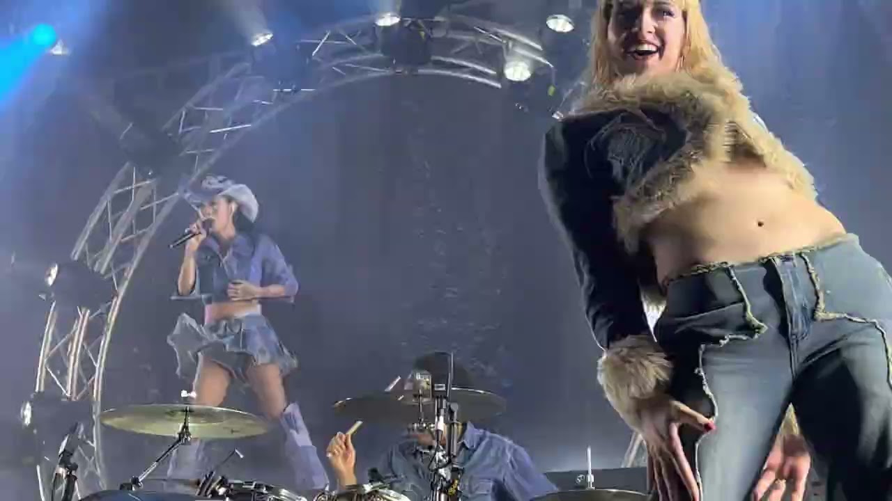 Rina Sawayama - Hold The Girl  Tour live in Brighton, UK 23/10/2022 (partial)
