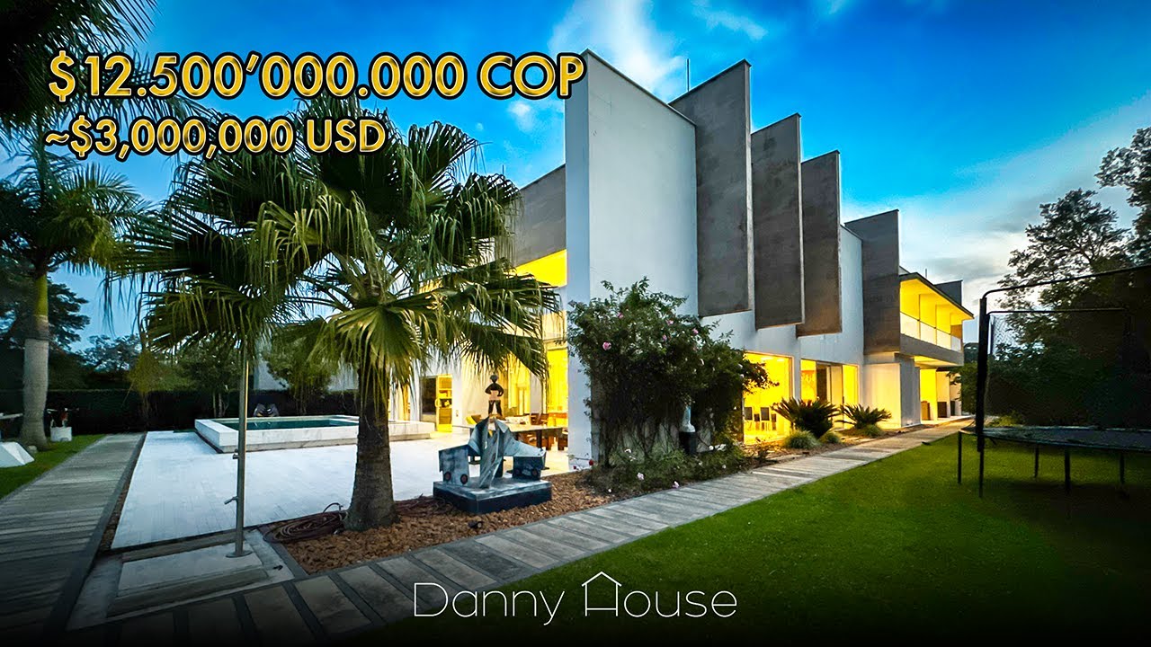 Mansión de Lujo en Llano Grande | 2.786 m² Construidos, Domótica, Cine Privado | Info: +573217082339