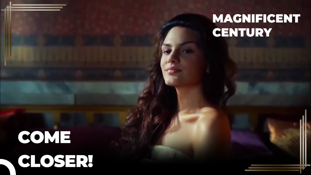 Suleiman Gets the New Concubine in His Chamber! | Magnificent Century