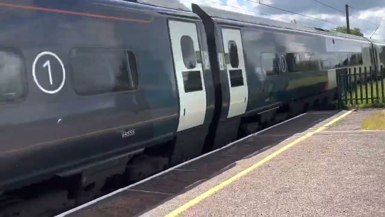 Avanti West Coast 390155 Operating London Euston To Edinburgh 1st June 2022