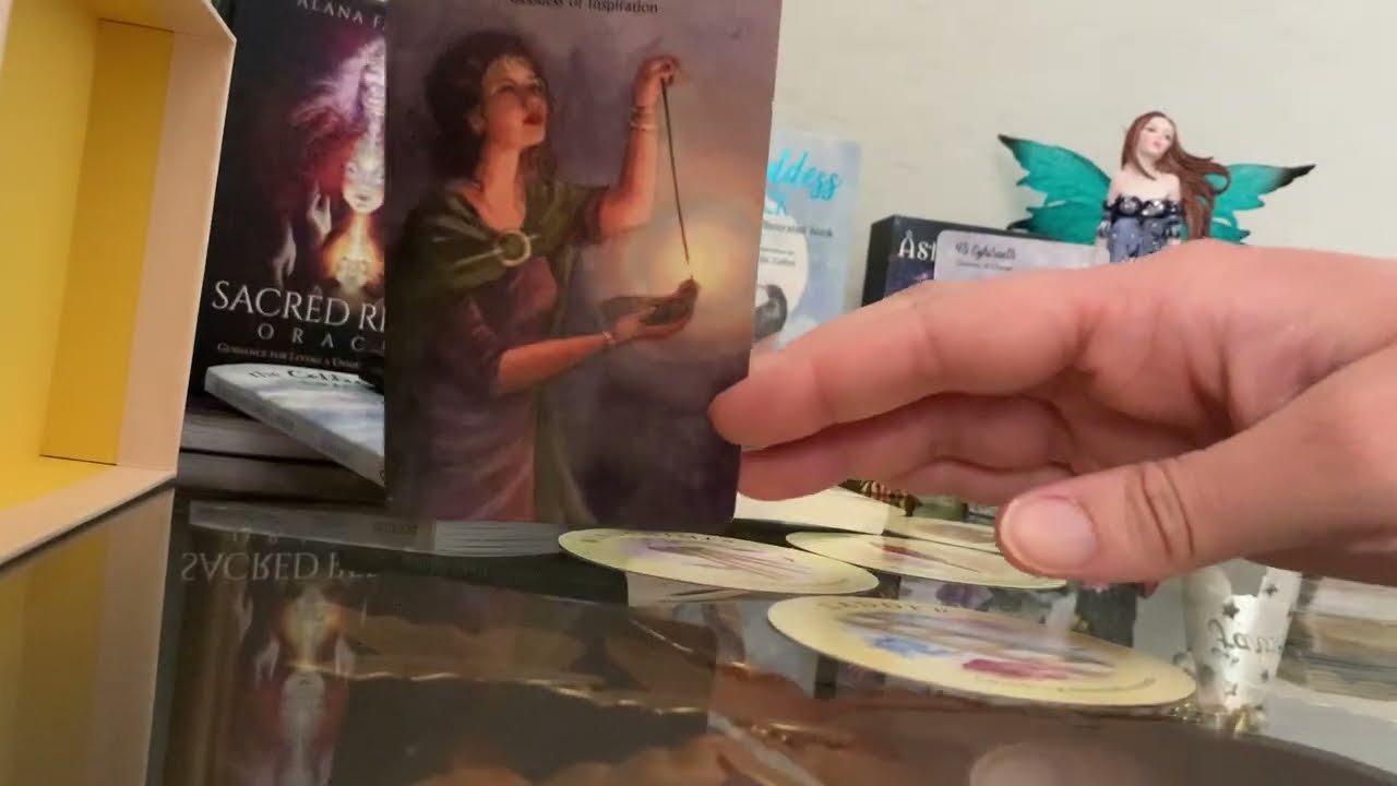 Сильные эмоции, исходящие от одного человека или от группы людей!