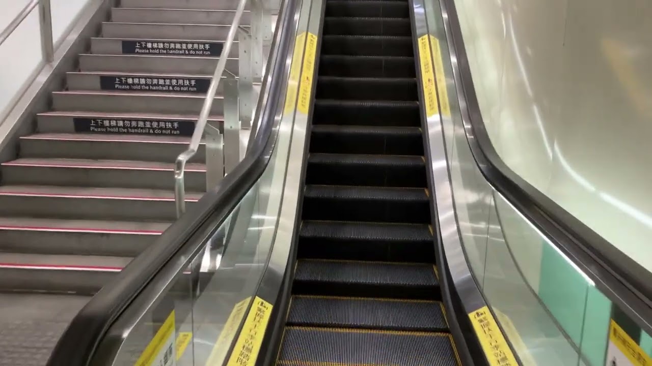【三菱】12X エスカレーター 桃園駅　台湾高鉄 12X escalator THSR Taoyuan Station Taiwan