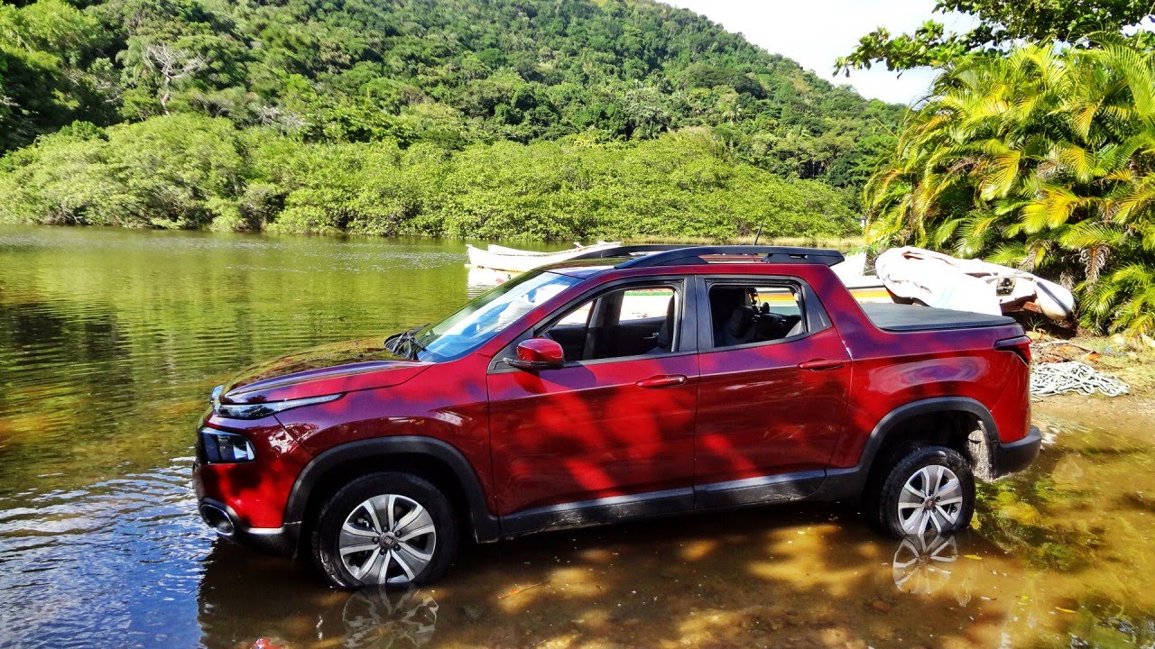 Fiat Toro Freedom 1.8 Flex com Arnaldo Keller