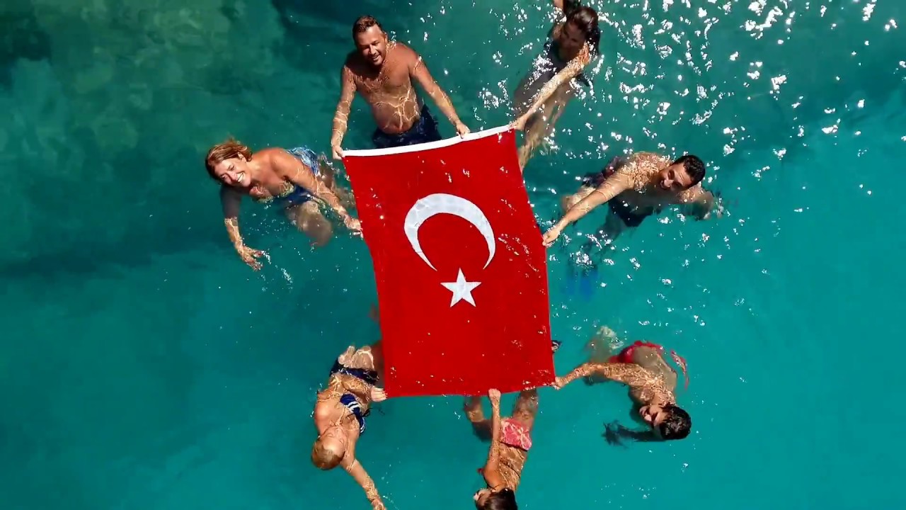 Ergun Kaptan ile Kaş , Kekova Tekne turları ve Kaşta &Ouml;zel Tekne Kiralama. Live aboard Turkey.