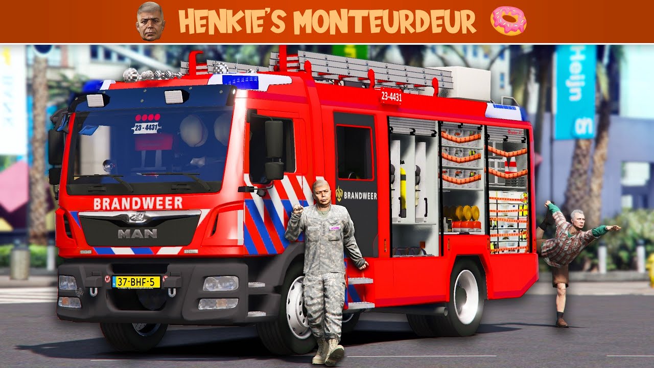 HENKIE MONTEERT EEN BRANDWEERAUTO!!
