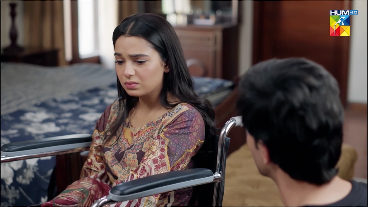 Kia Dania Apny Qadmo Pe Khari Ho Paye Gi...! Daam-e-Mohabbat - HUM TV