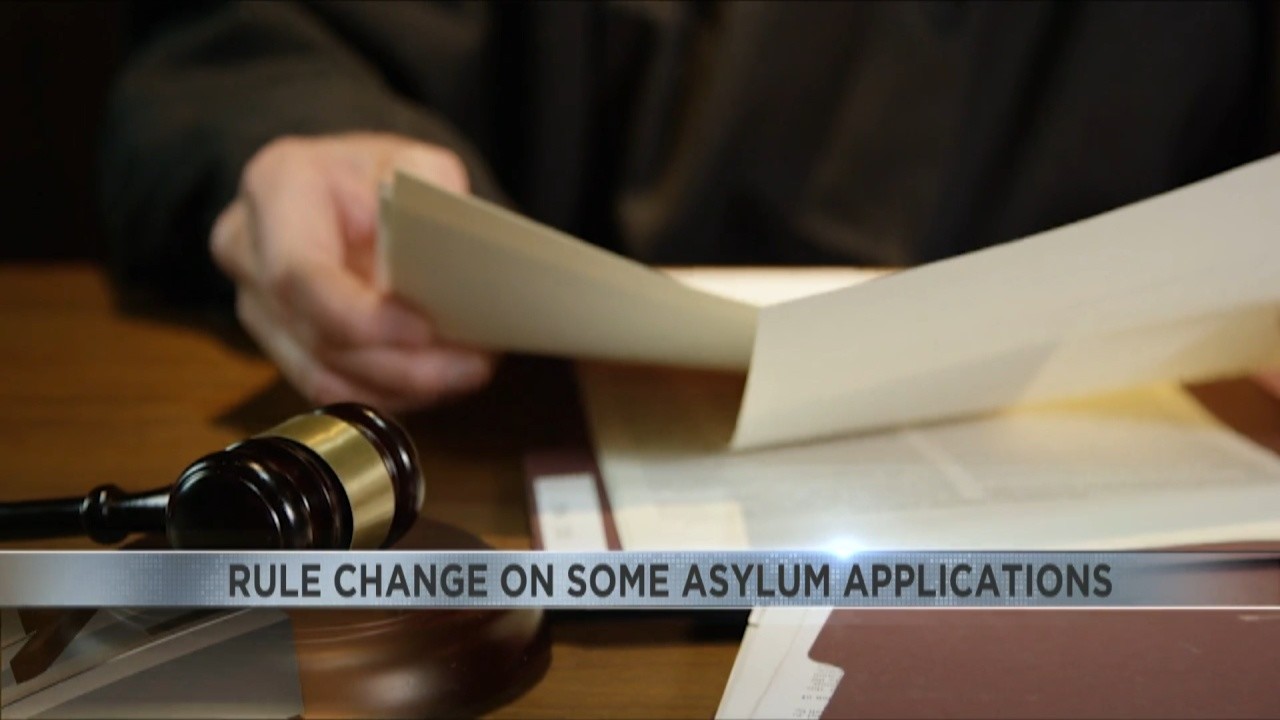 Более 1 млн дел об убежище затронуты изменениями в процессе USCIS