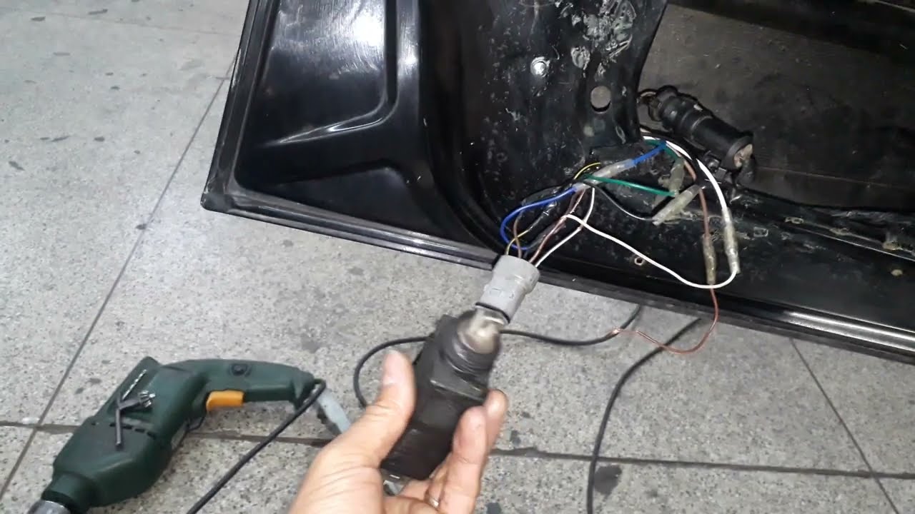 como fazer a ligação do motor de trava original do corsa