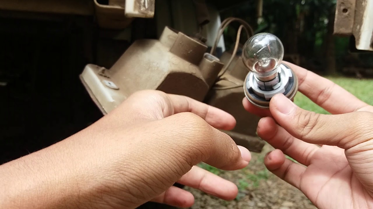Cara Ganti Bohlam Stoplamp Belakang Daihatsu Gran Max Pick Up