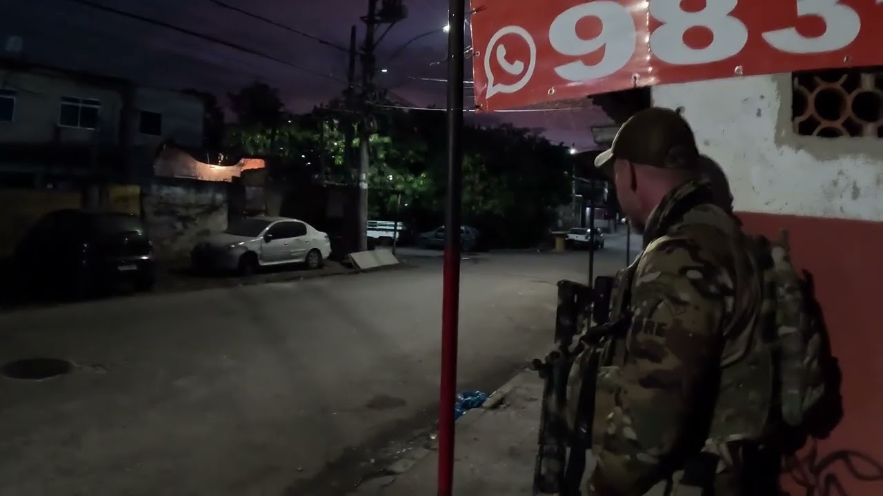 Vejam mais um corte de intenso tiroteio em opera&ccedil;&otilde;es policial no R.J.