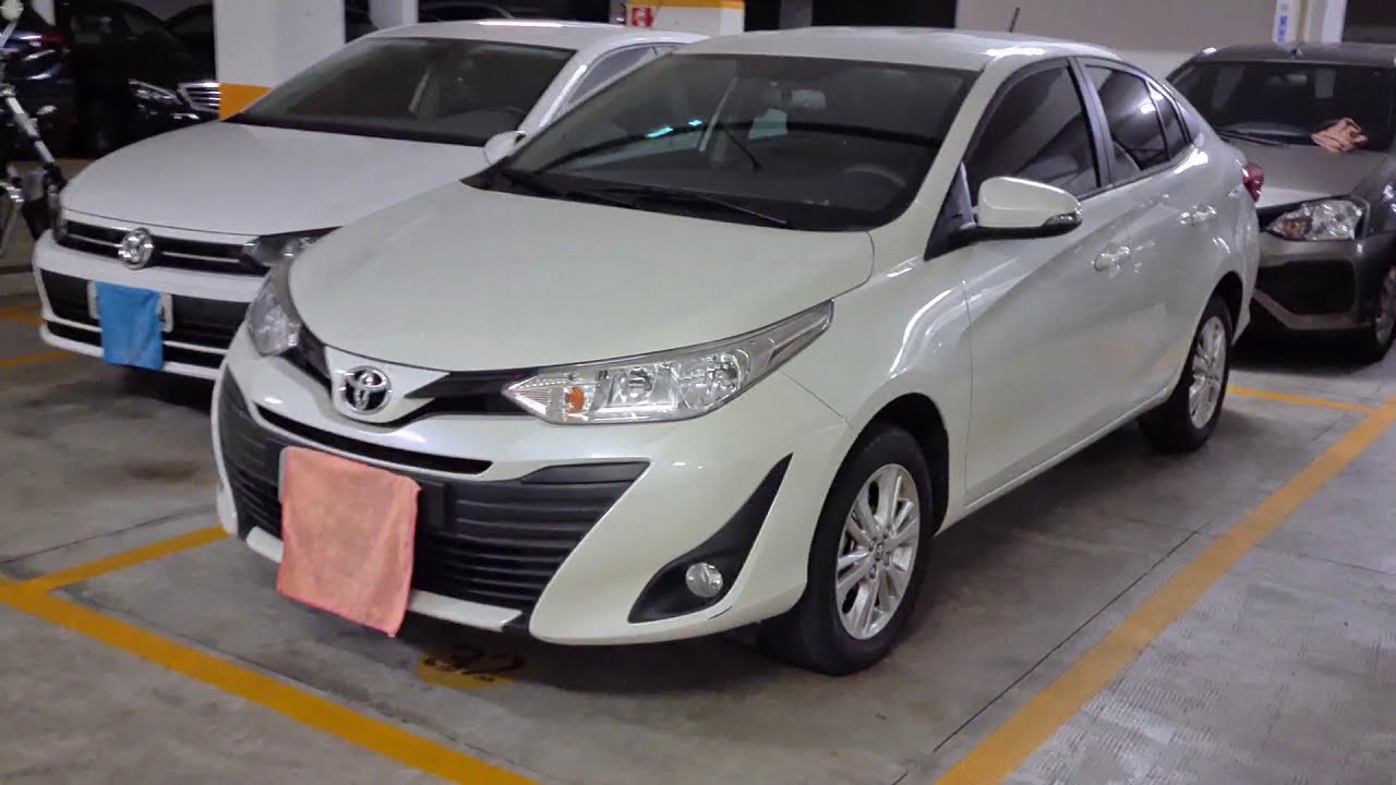 Detalhes Toyota Yaris Sedan XL Automático 2019.