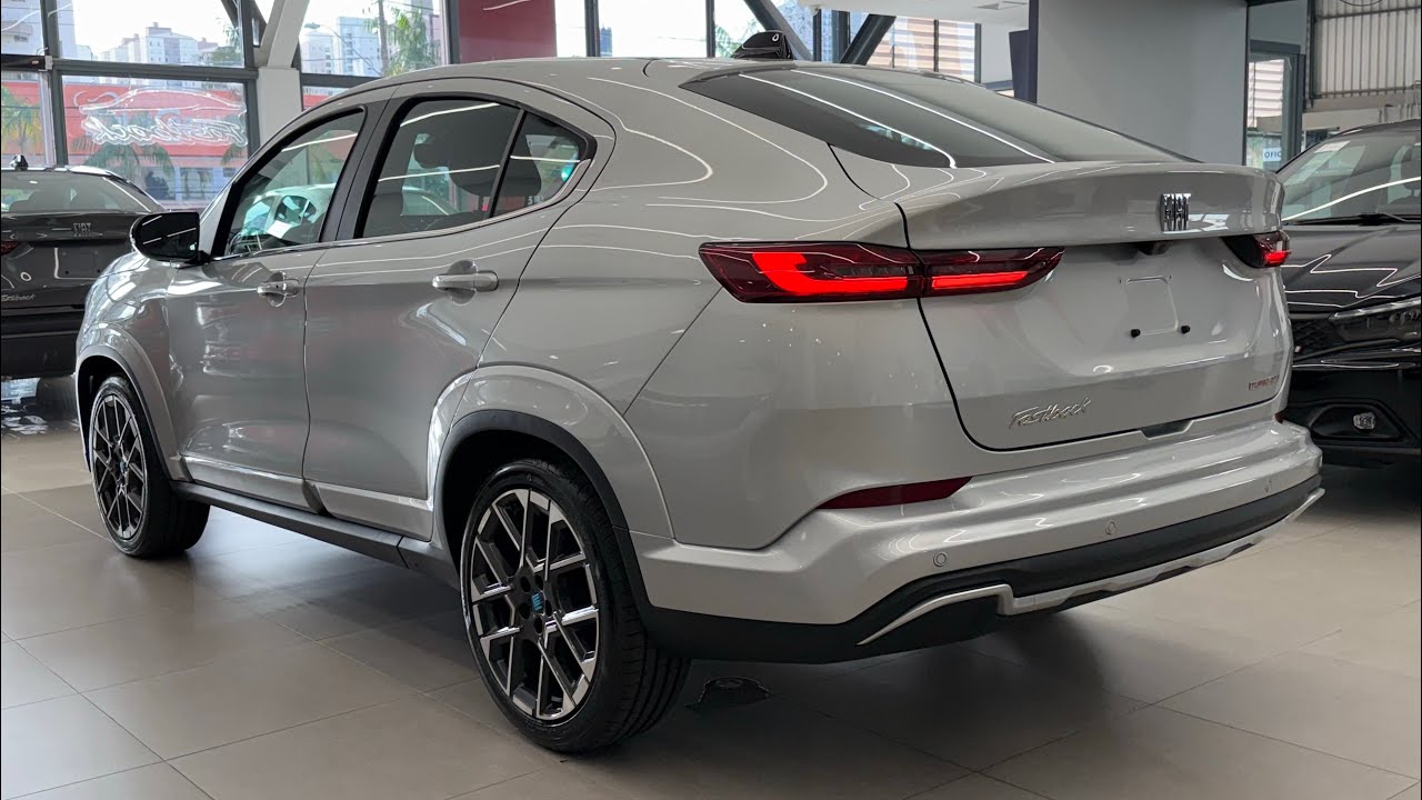 NOVO FIAT FASTBACK JÁ 2026 MUDOU MUITO NA VERSÃO TOP DE LINHA COM MESMO PREÇO E MOTOR 1.3 DO ABARTH