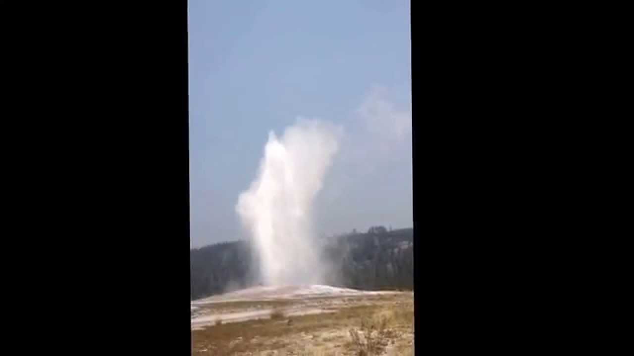 Old faithful erupting #glitter queens
