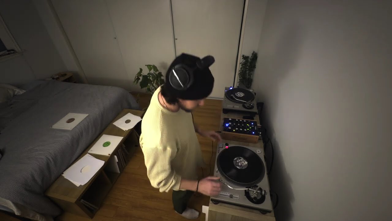 Sunday evening selects (lo-fi, disco house, deep house, 90s) | 100% vinyl set