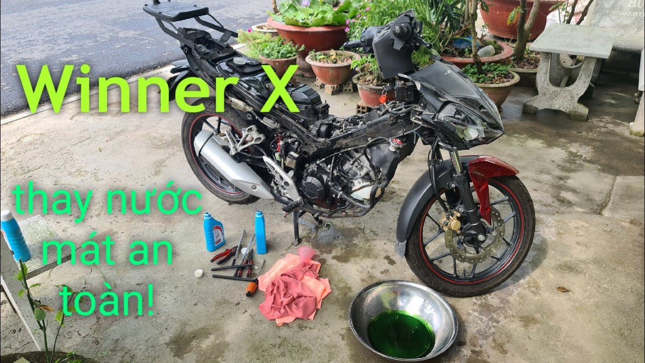 Winner X, hướng dẫn thay nước mát tại nhà đơn giản.