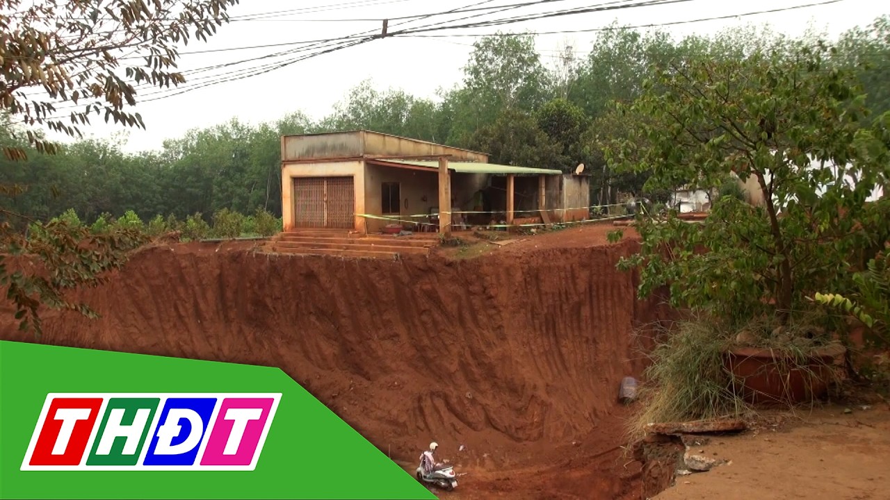 Công an vào cuộc điều tra vụ hạ cốt nền lấy đất khiến nhà dân cheo leo | THDT
