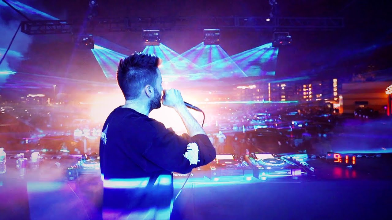 Gareth Emery plays World For You @ Laserface: The Drive In | Ashley Wallbridge feat. Sarah de Warren