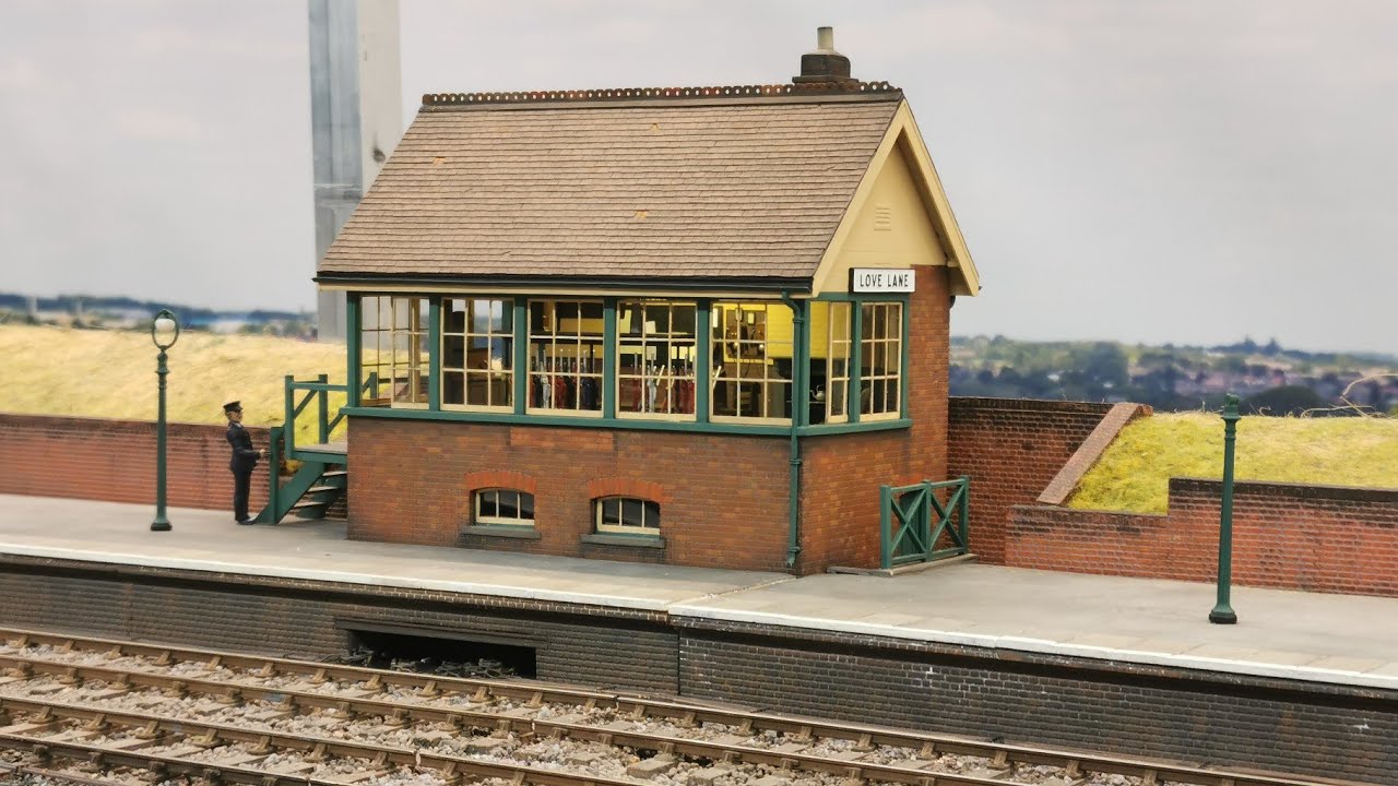 Love Lane, Scale 7 Model Railway