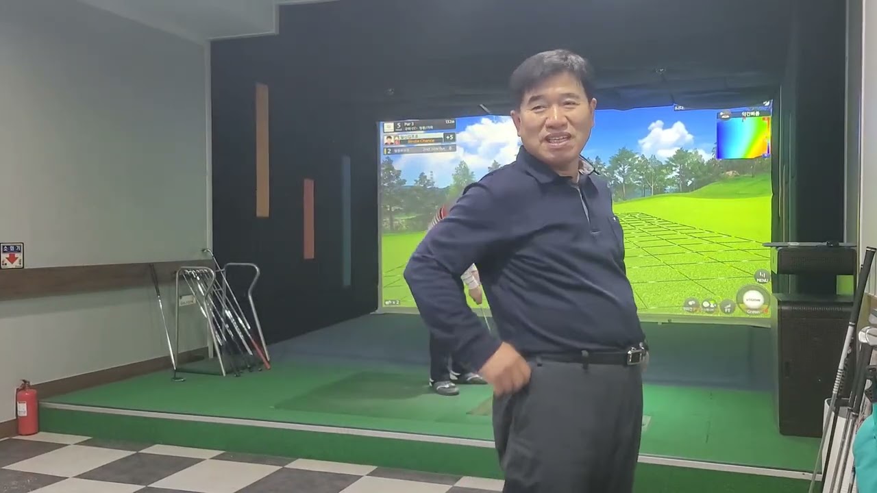 2026년 2월 15일ㆍ구멍이깊어서캐디가말을안해주네 ㅋㅋ#구미cc. 청룡코스/거북코스. 황춘하추동 언더치는프로VS 일신프로 이븐파치는프로. 2파 전입니다. #즐감하시죠!!!!!!