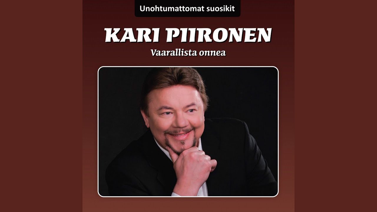 Ruusut hopeamaljassa