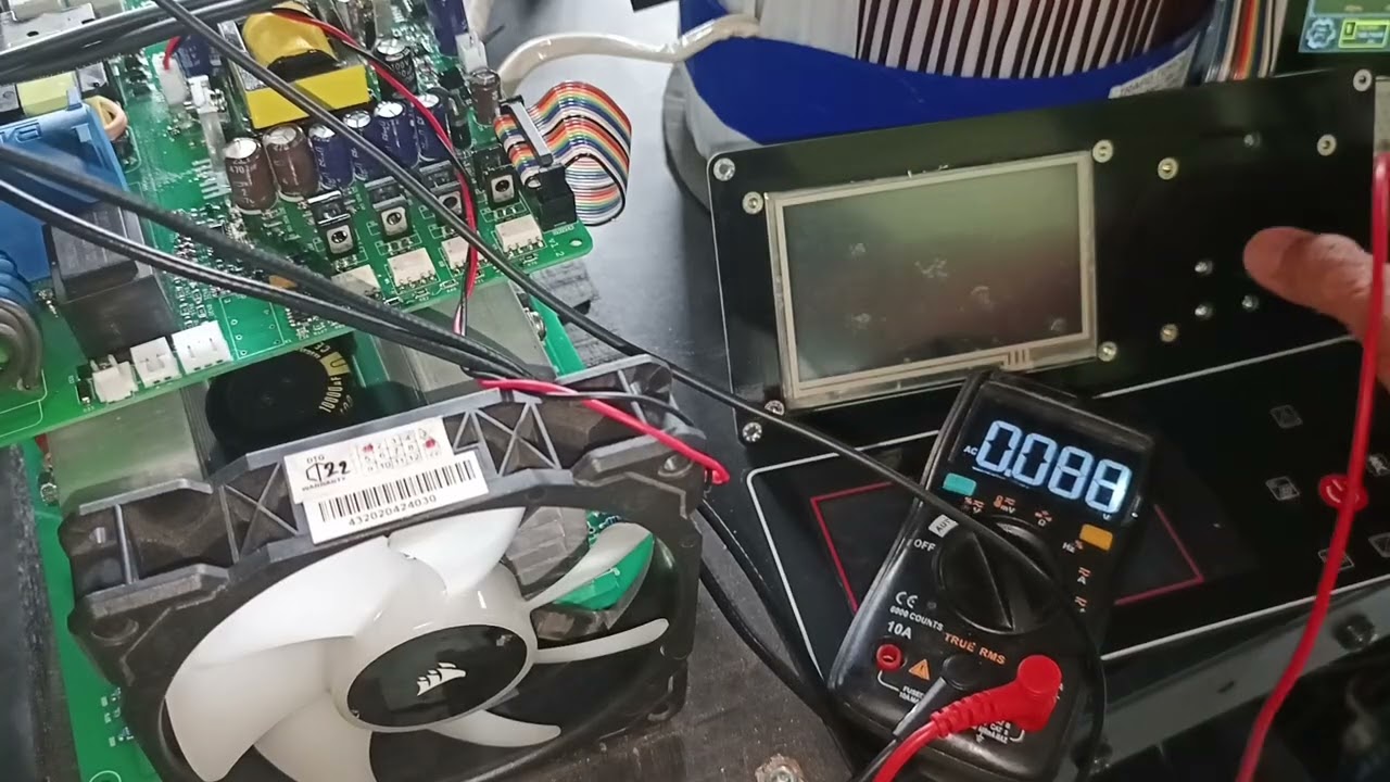 Cek polaritas trafo pada pemasangan kit hybrid inverter