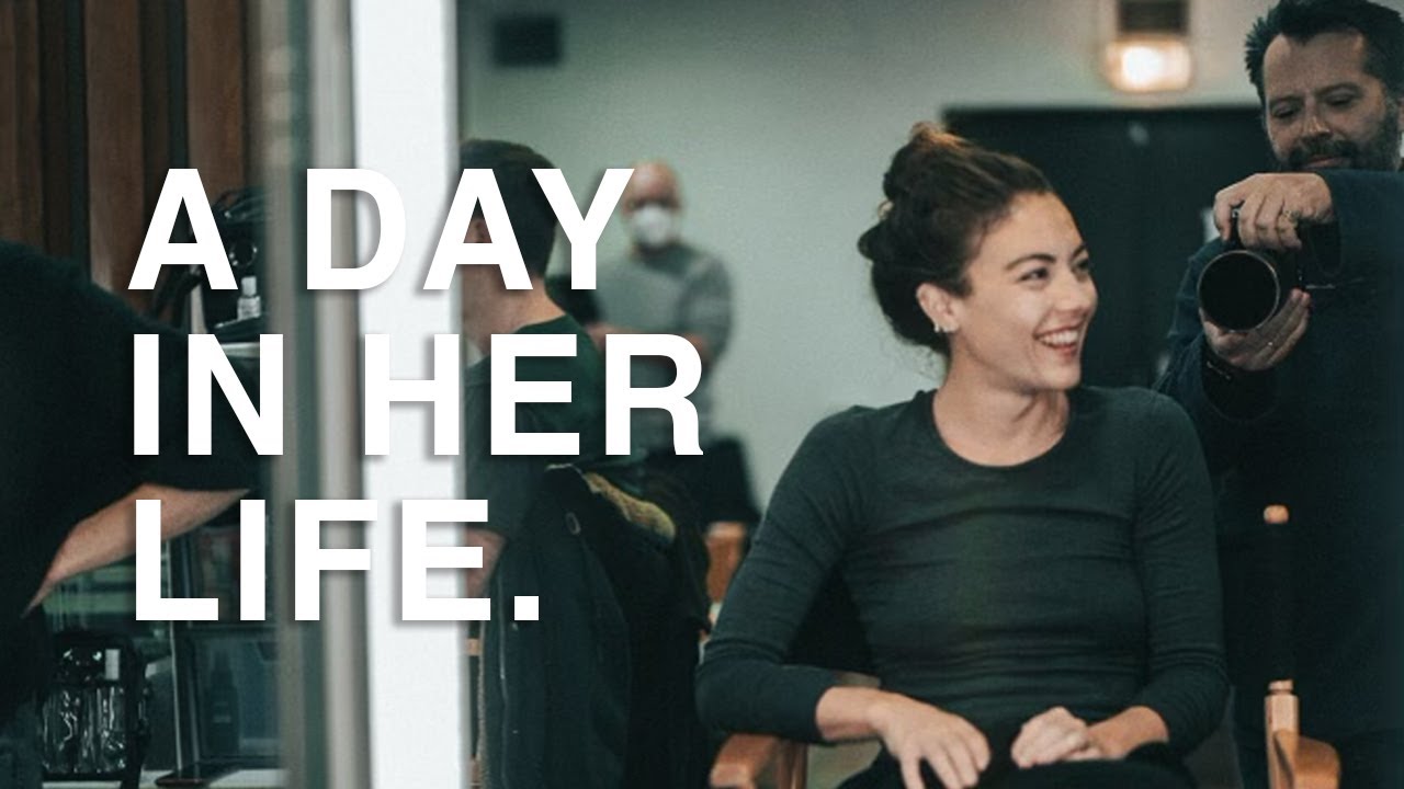 A Day in the life of an actress - Constance Labb&eacute;