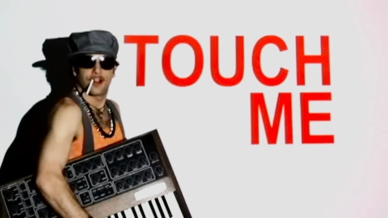 Smoov-E - Sum Yung Girl