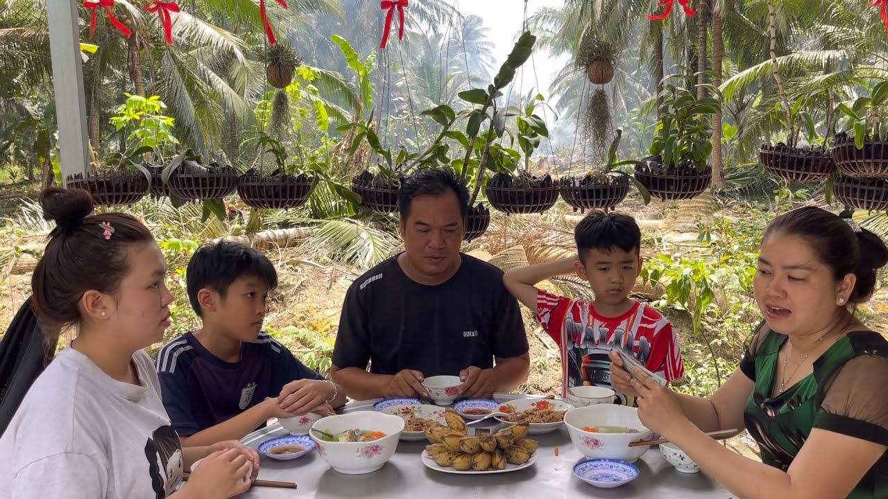 Bất Ngờ Nhận Quà Lớn Khi Chuẩn Bị Sữa Nhà -Giờ Mới Biết Nghề Cưa Cây Nguy Hiểm Như Thế Nào|Atml