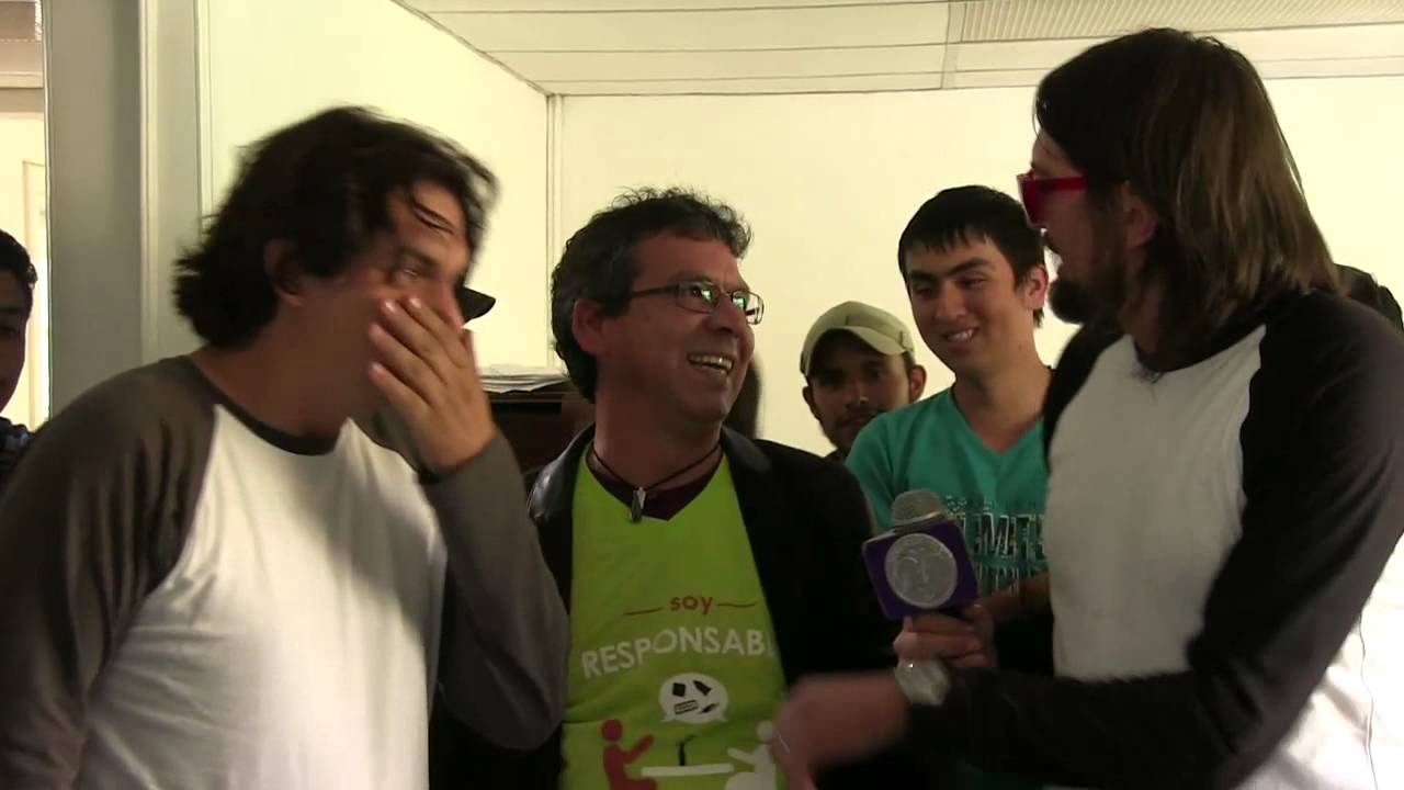 Vele Vele Vele / MIESpacio Juvenil - Cuenca