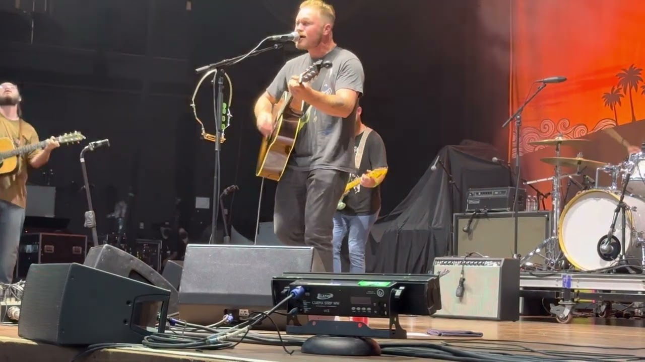 Zach Bryan - Deep Satin (LIVE) - Merriweather Post Pavilion - Columbia, MD - 09/17/2022