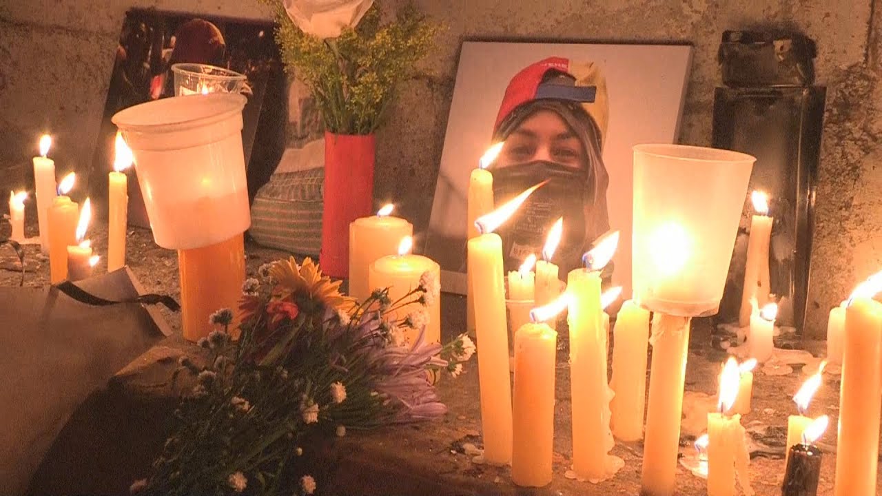Homenaje a joven muerto en manifestación marca día 69 de marchas venezolanas