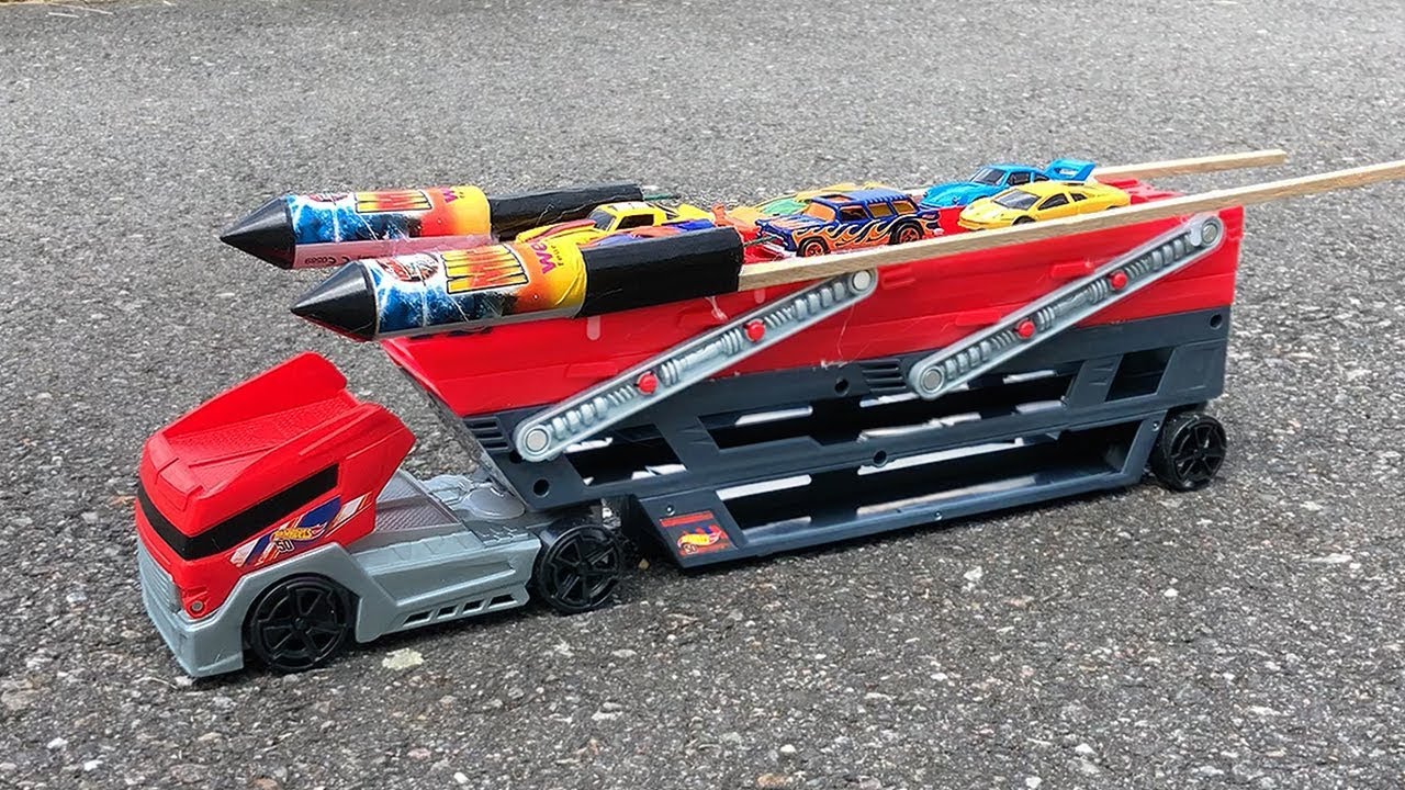 Rocket powered Hot Wheels MEGA Hauler Truck and Toy Cars