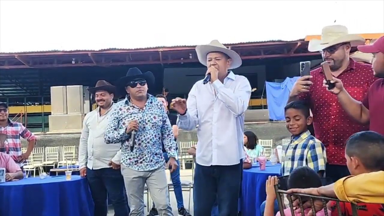 El Pollo de Moroturo y El Papelon del Chaparro. Los más esperado arpaaa