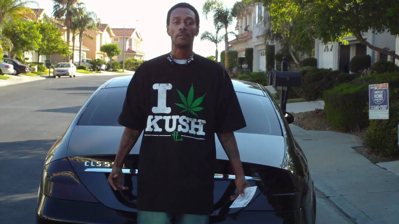 Krayzie Bone updating us on The Life Apparel
