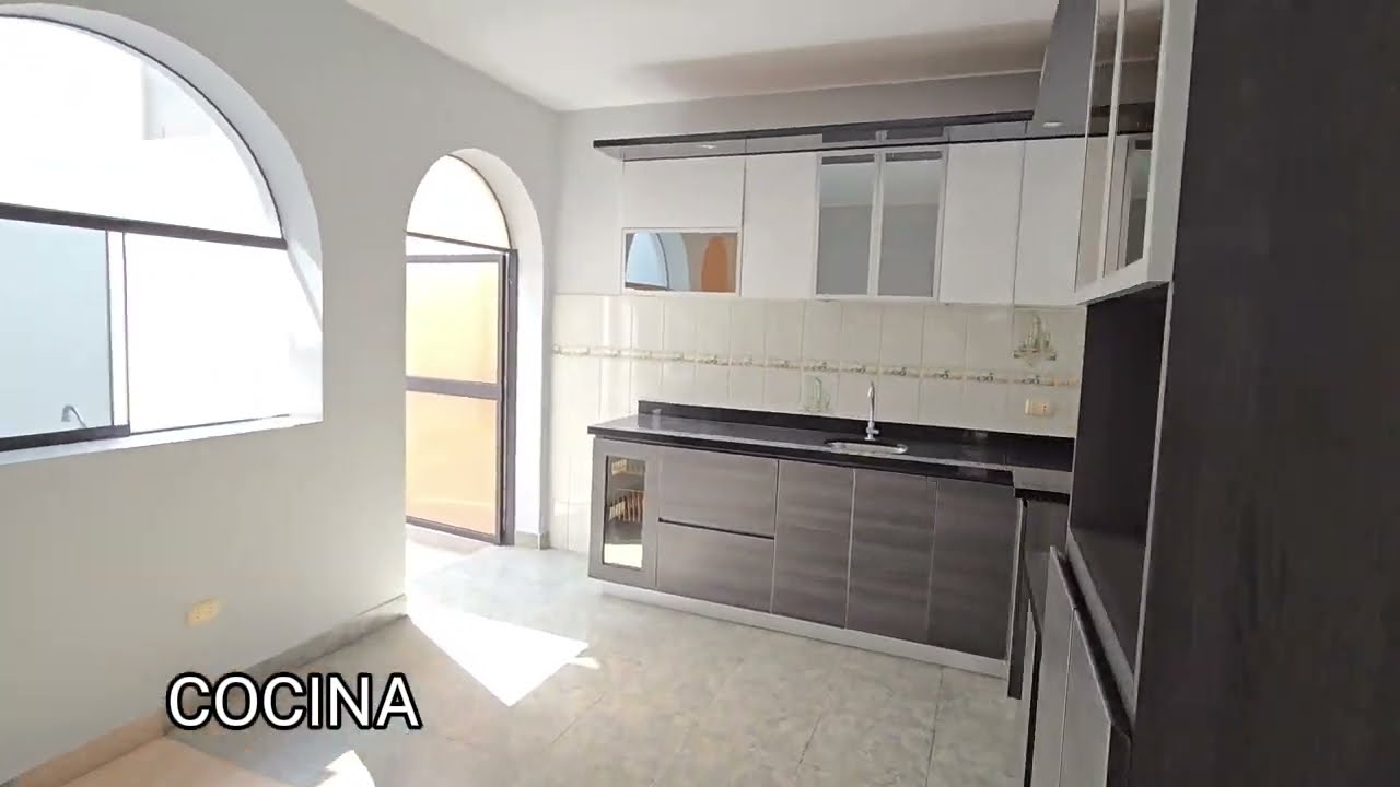 Venta de Casa en Los Cedros de Villa, Vista Al Parque, Chorrillos,
