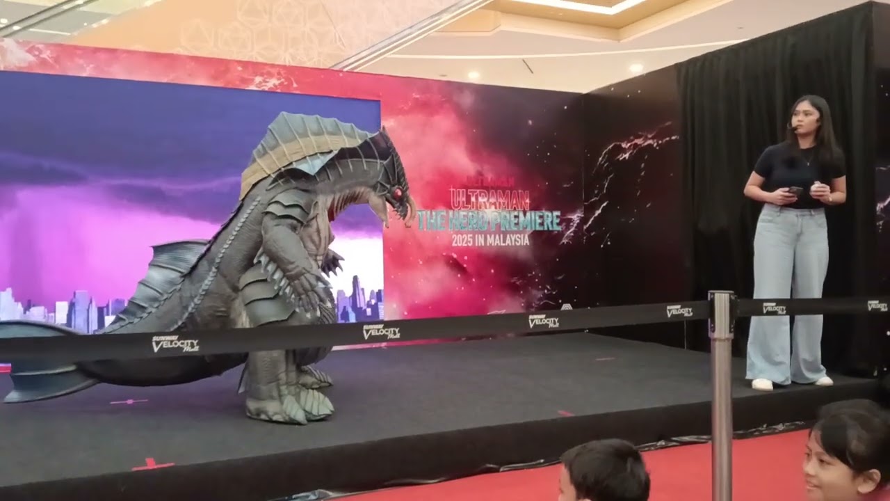 ULTRAMAN The Hero Premiere Stage Fight
