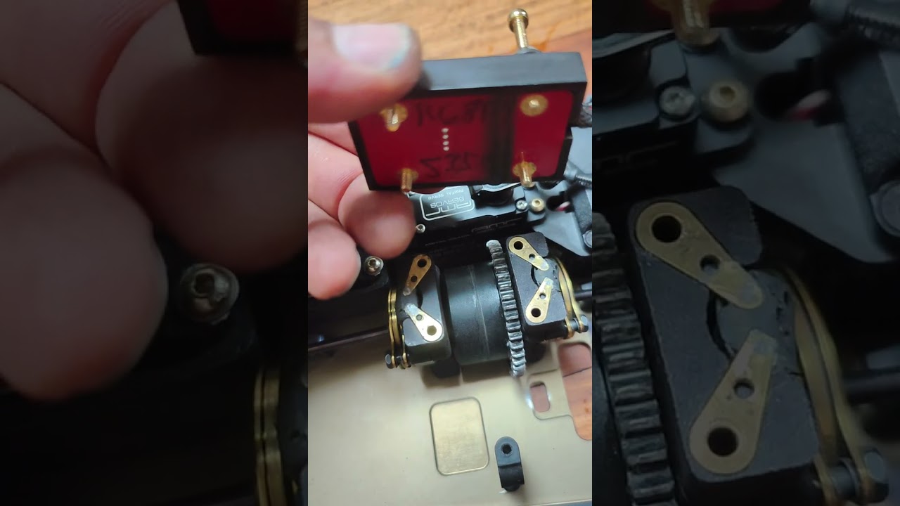 A look at the MagBrake from Prostar which replaces the conventional brake system in your 1/8 Nitro.