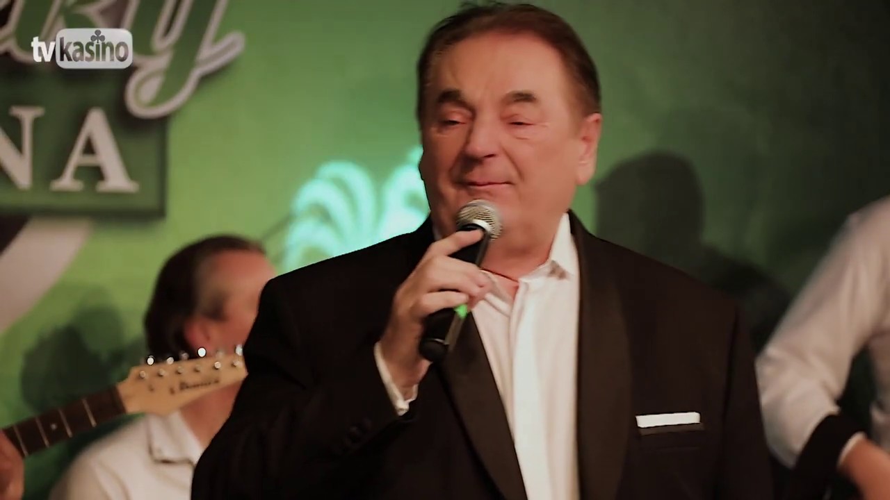 Peter Stašák: Láska svetom letí