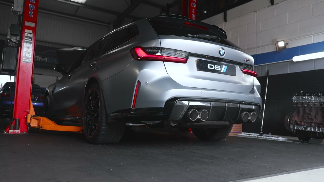 BMW M3 TOURING | AKRAPOVIC EXHAUST